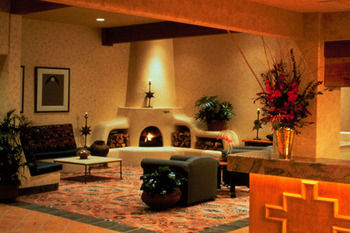 Courtyard 3*